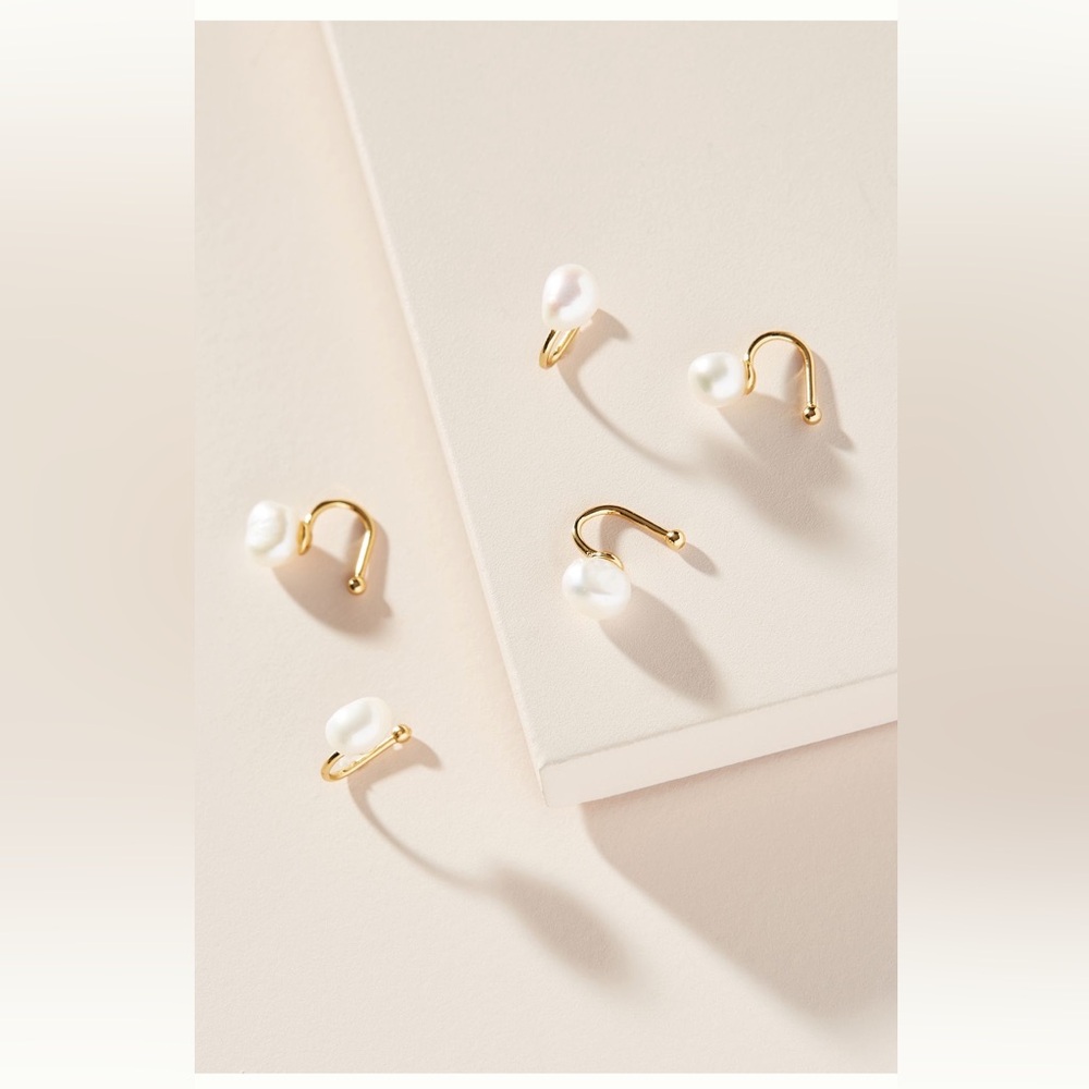 NWT BaubleBar Aleah Pearl Ear Cuff Set
